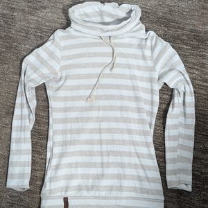 Mindy Maes market ampersand avenue cowl next